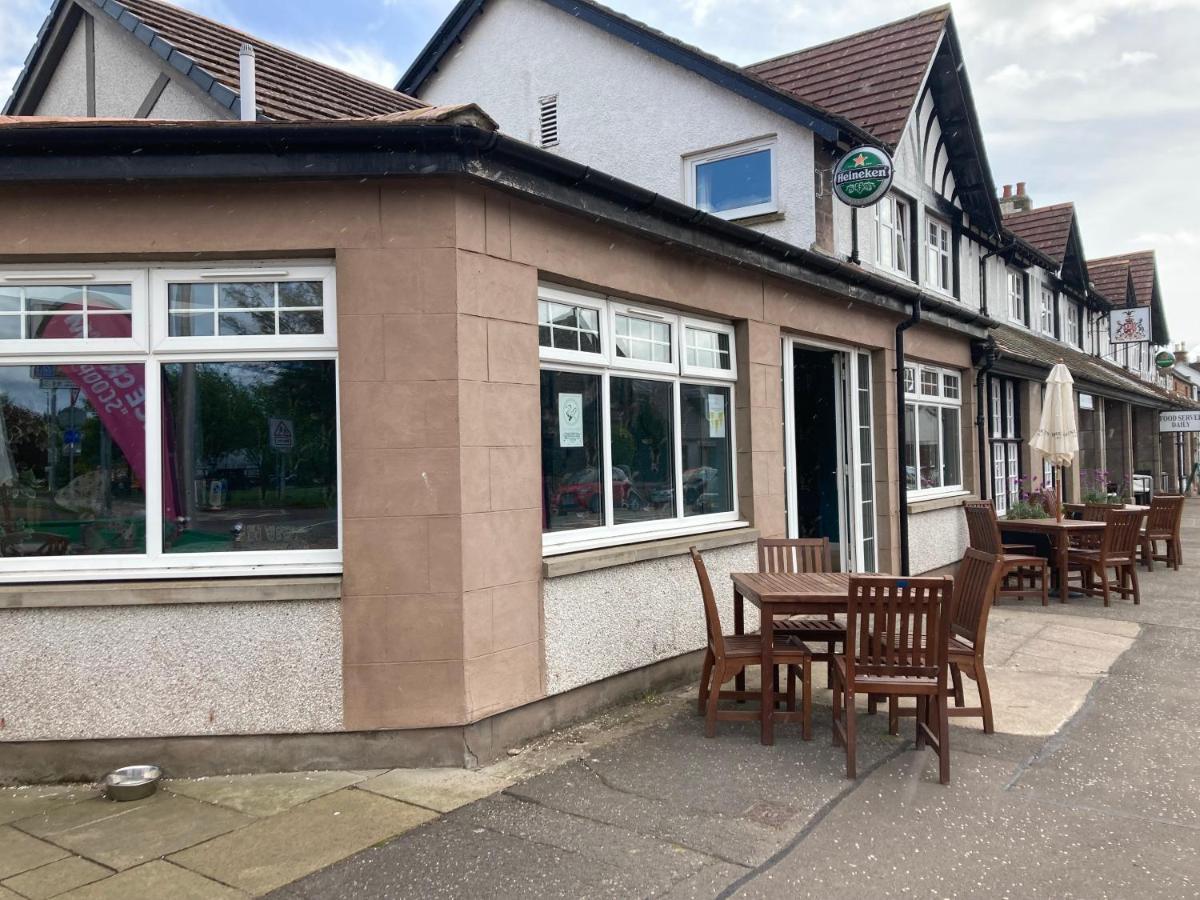 The Panmure Arms Hotel Edzell Eksteriør billede